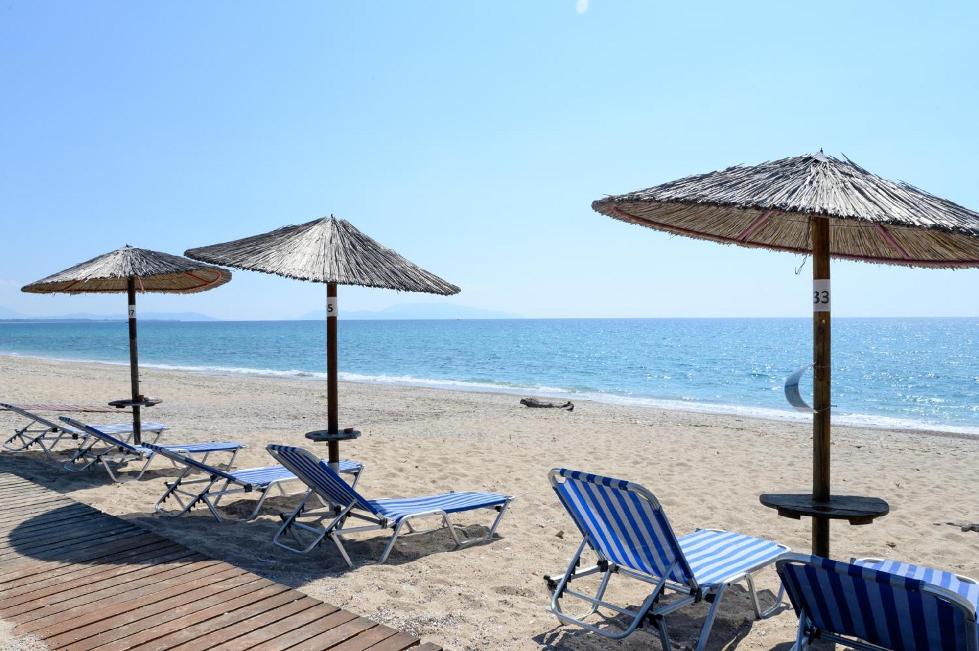 Poseidon Beach Hotel Kastrosikia Extérieur photo