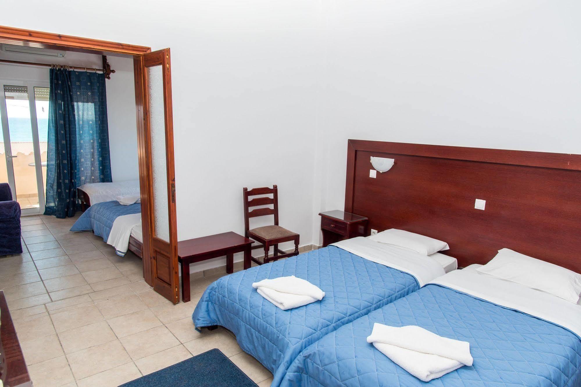 Poseidon Beach Hotel Kastrosikia Extérieur photo