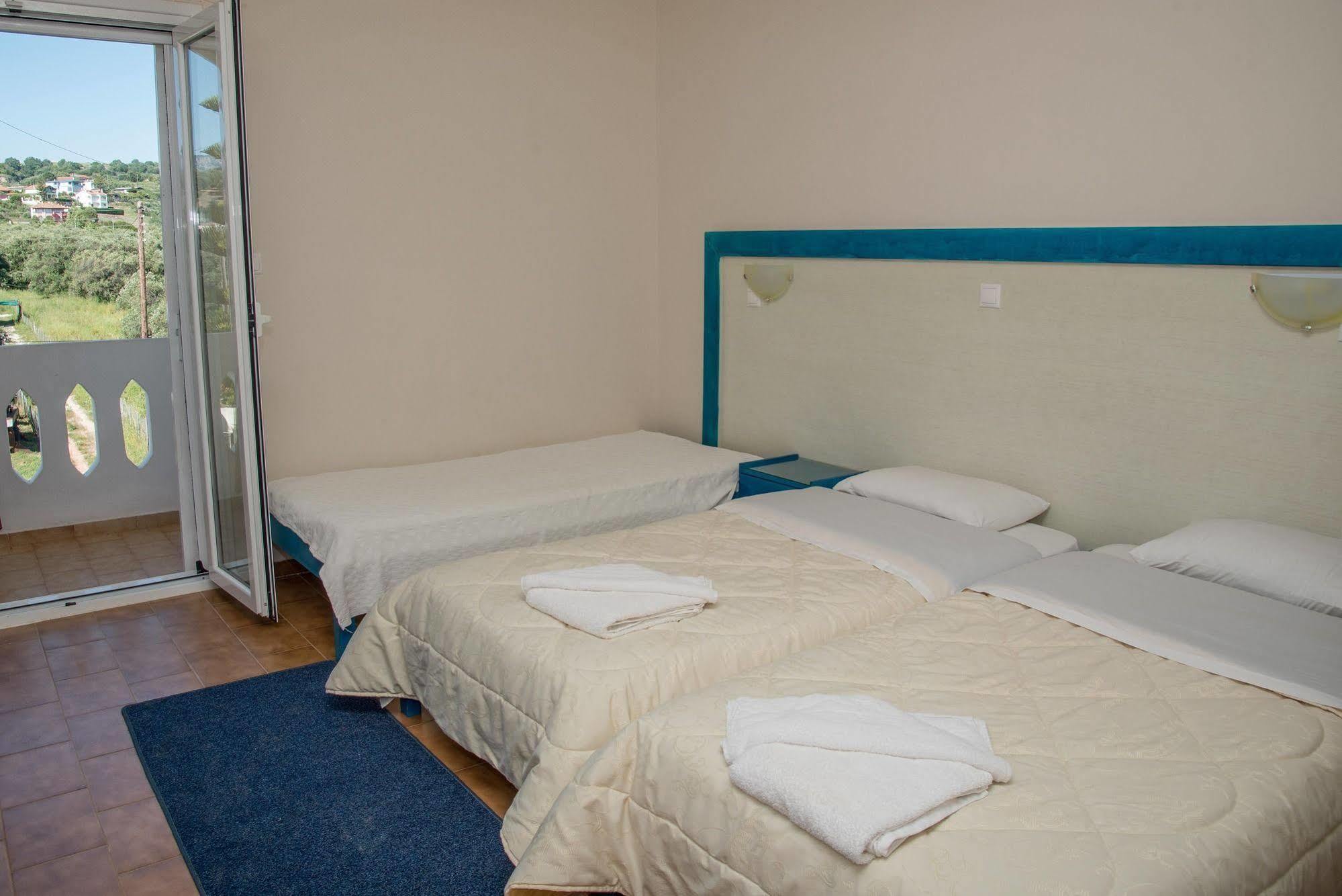 Poseidon Beach Hotel Kastrosikia Extérieur photo