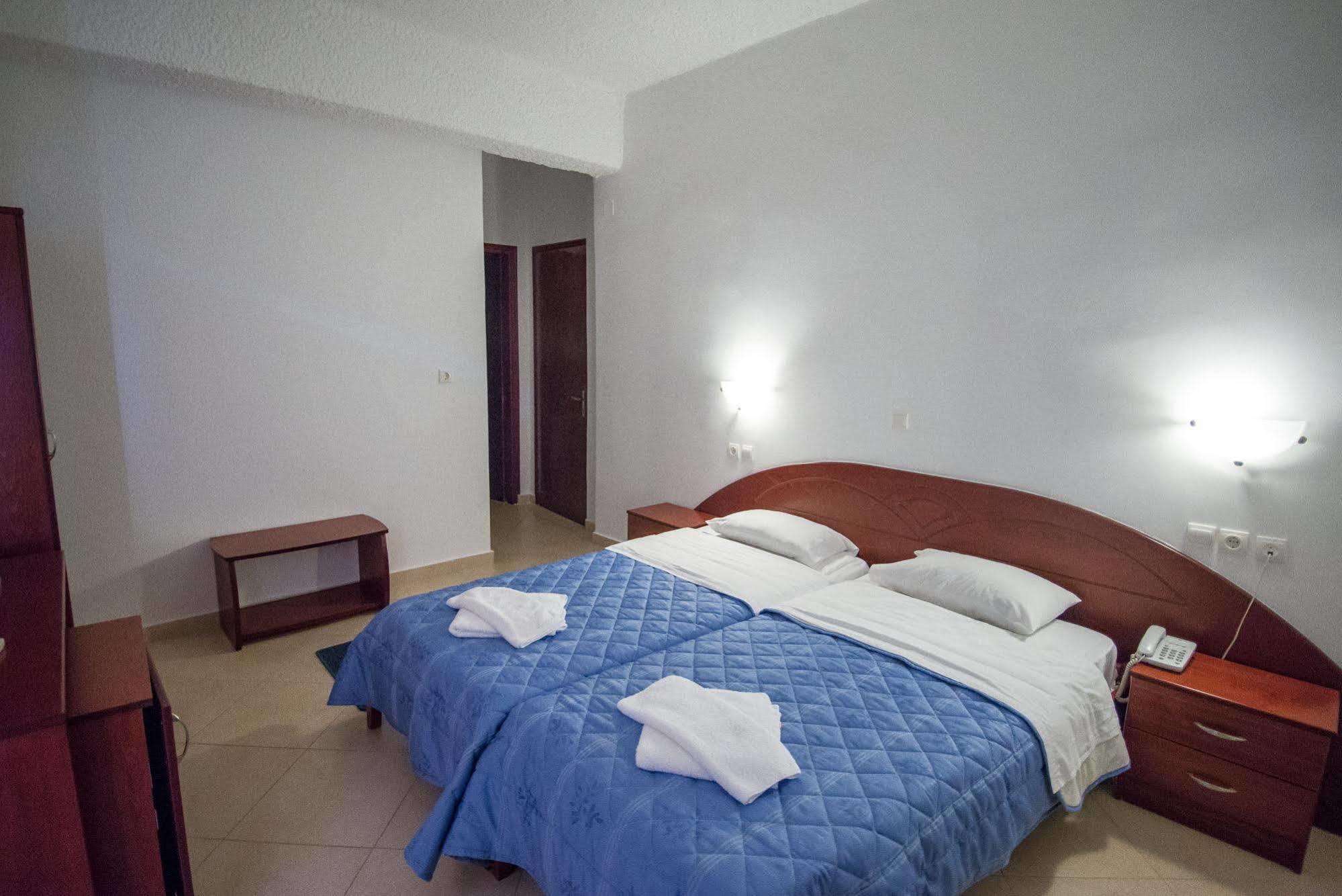 Poseidon Beach Hotel Kastrosikia Extérieur photo